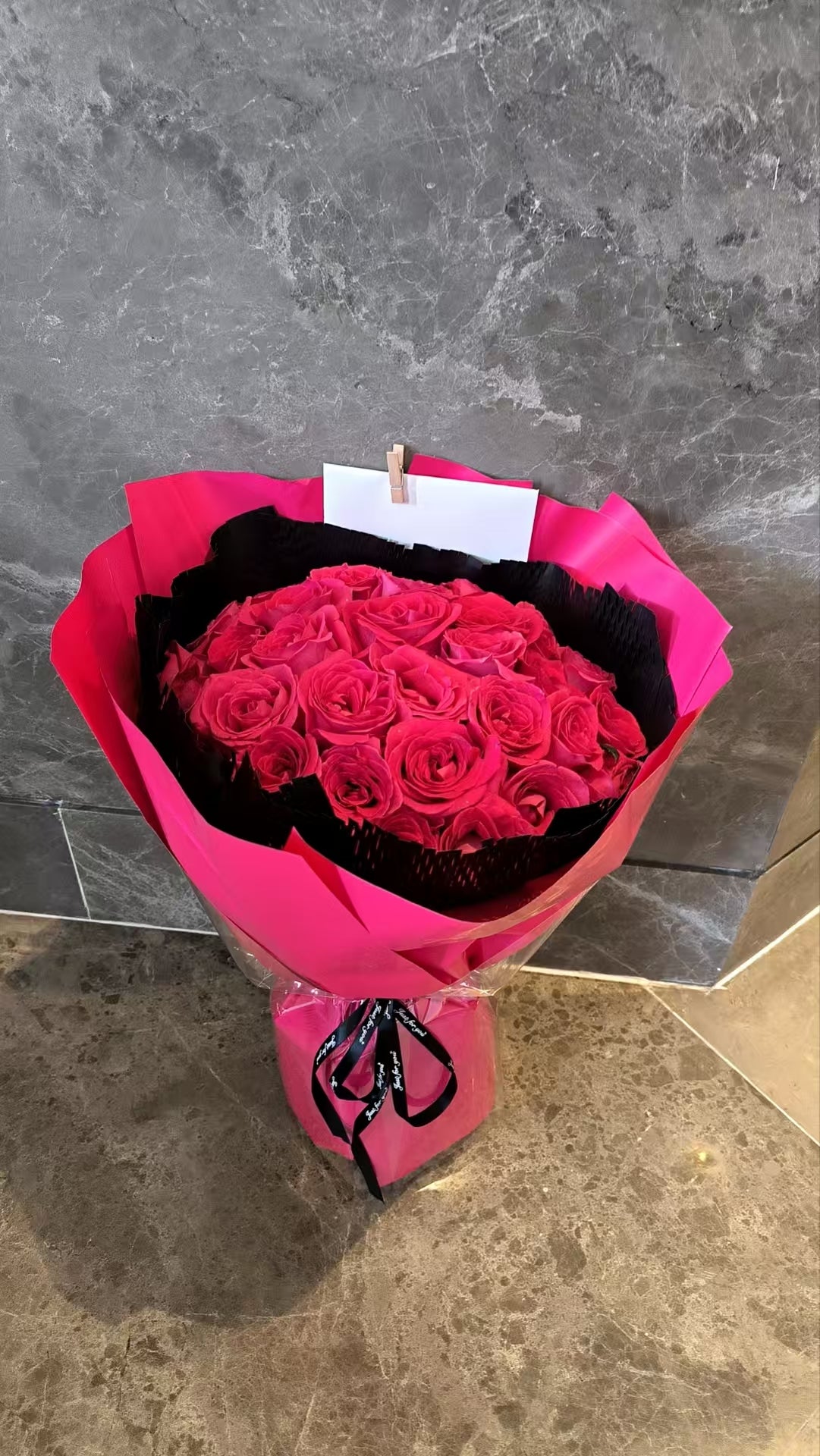 33 Freya Roses Bouquet 33朵弗洛伊德玫瑰花束 即日送貨