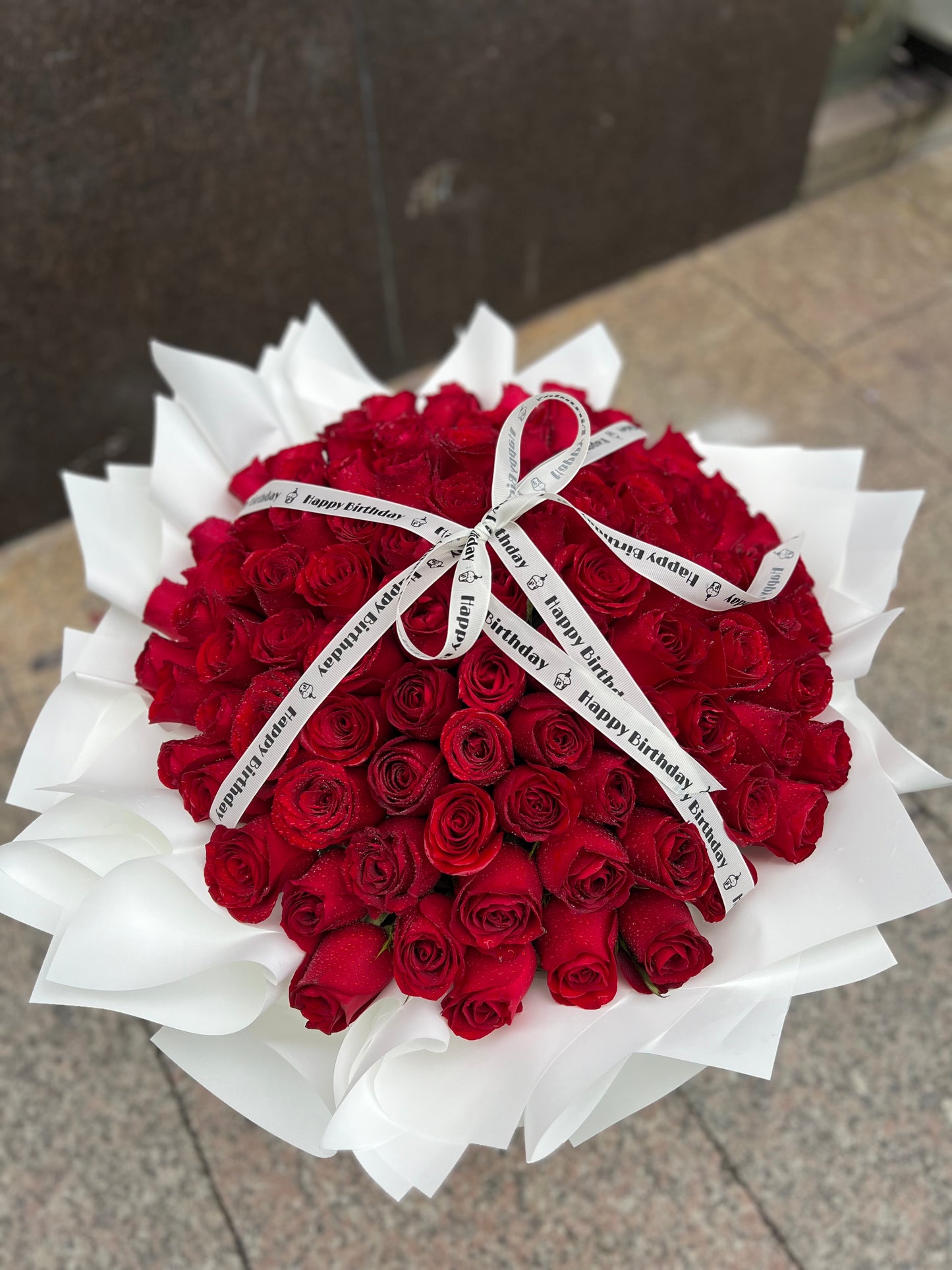 99 Stems Birthday Bouquet 99 Roses 99朵紅玫瑰花束