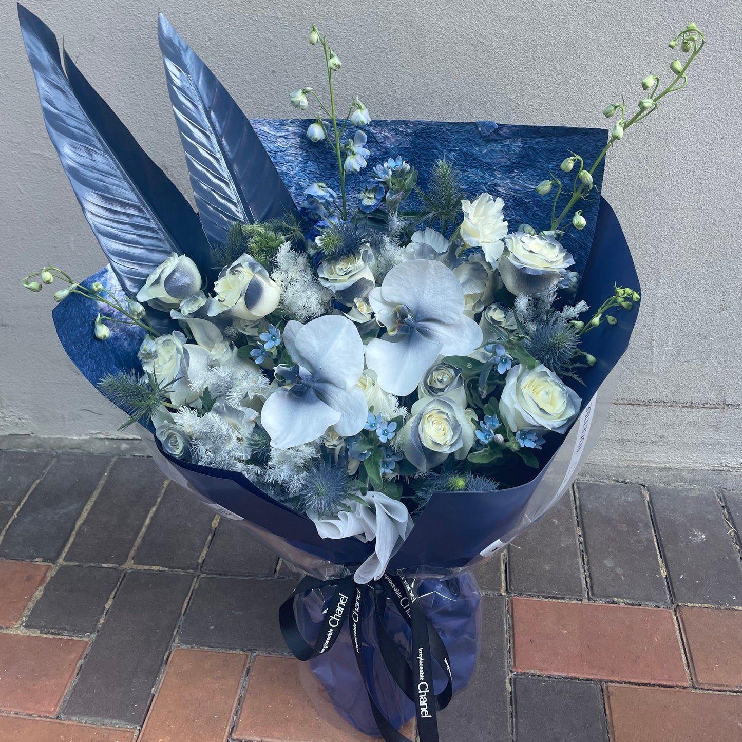 香港花店|Blue Bouquet 蝴蝶蘭藍玫瑰鮮花 即日送貨