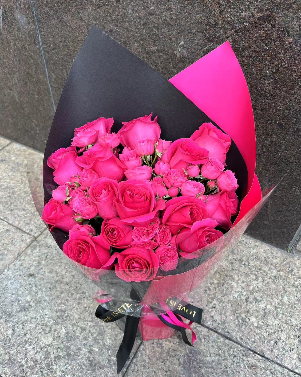 Freud Rose Bouquet 弗洛伊德玫瑰鮮花 即日送貨