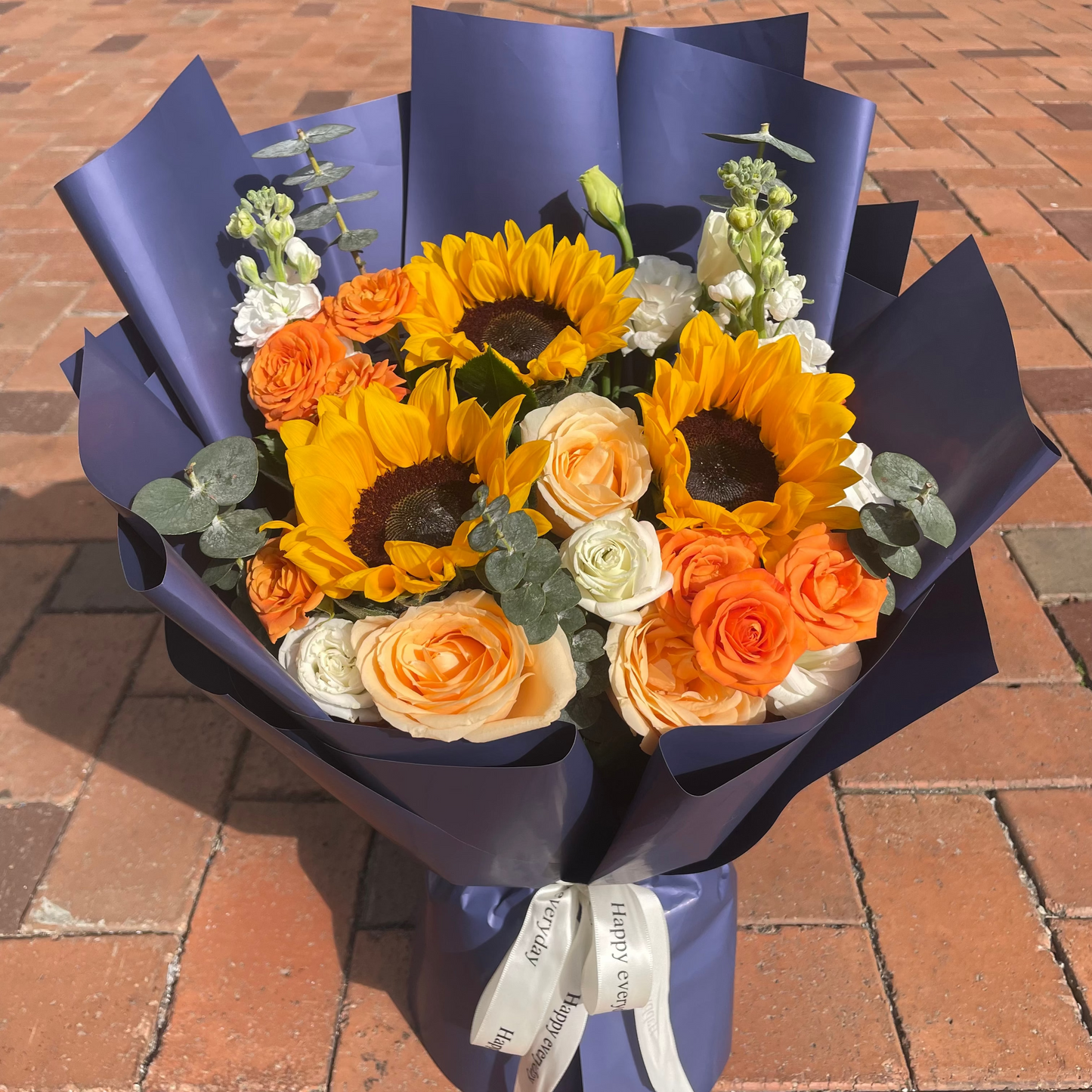 香港花店|Sunflower bouquet Graduation bouquet 太陽花鮮花 畢業鮮花