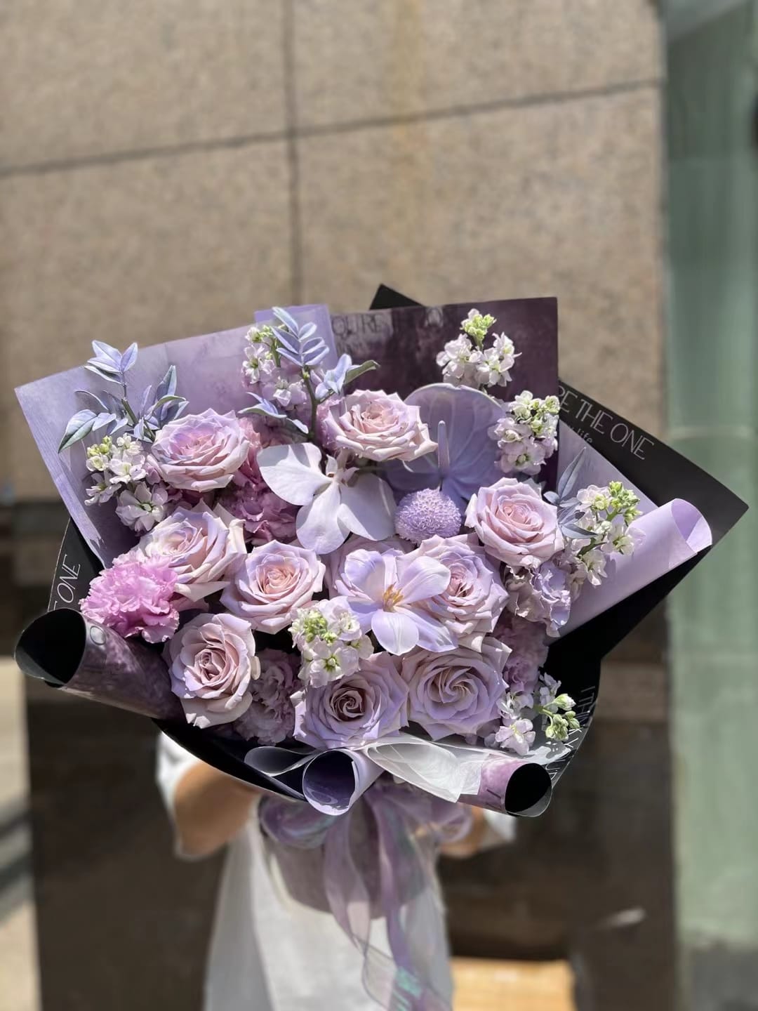 香港花店|Purple Rose Bouquet紫玫瑰蝴蝶蘭鮮花 即日送貨