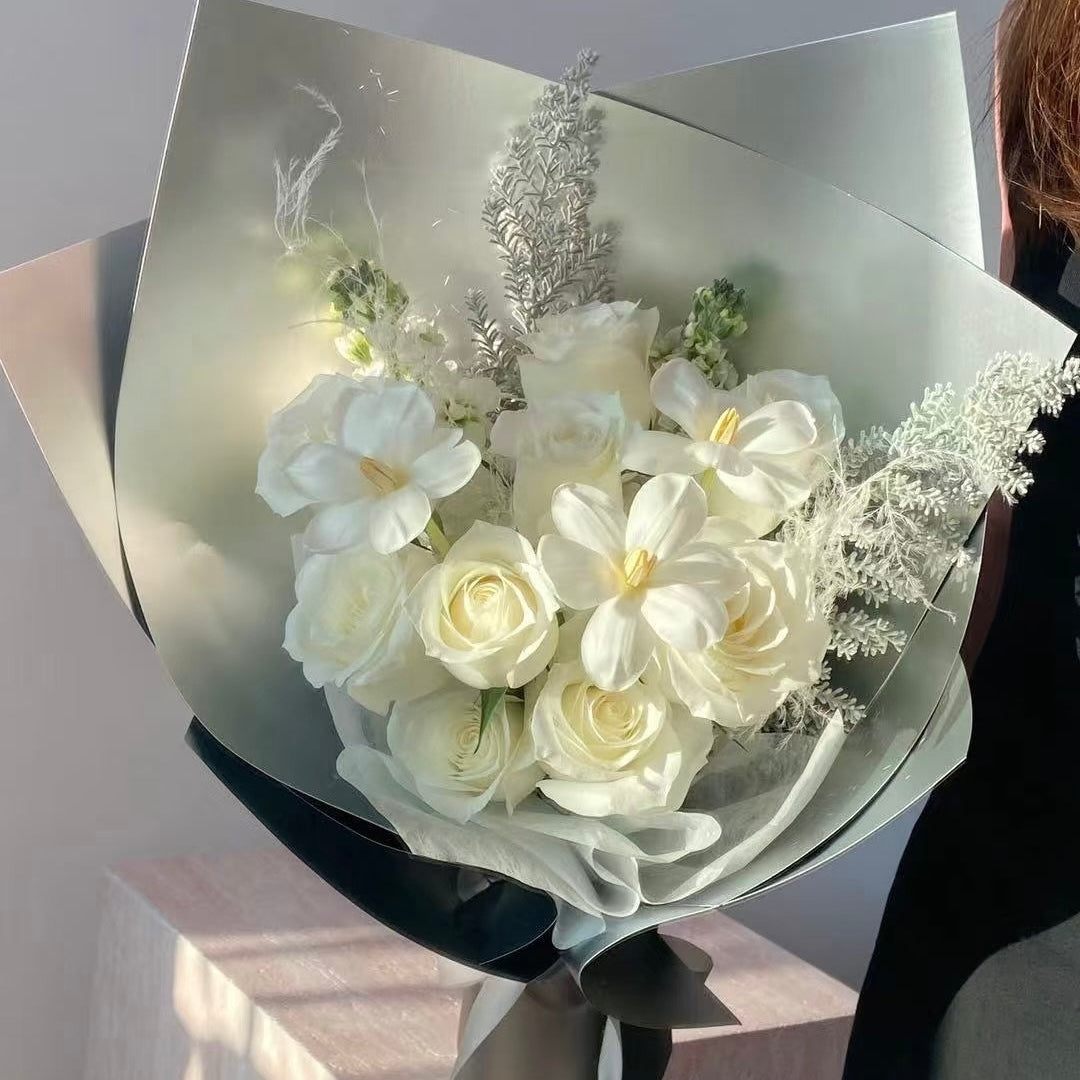 香港花店|Valentine's Day bouquets 白玫瑰鮮花 即日送貨