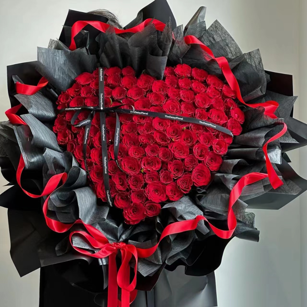 香港花店| 99 Red Roses Bouquet 99枝心形紅玫瑰鮮花 求婚鮮花