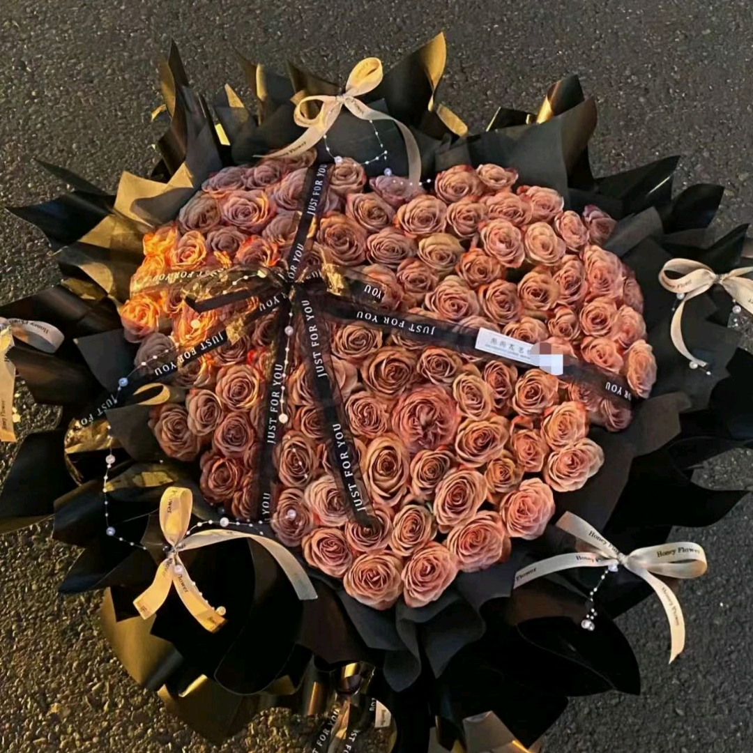 香港花店| 99 Cappuccino Roses Bouquet 99枝卡布奇諾玫瑰鮮花 求婚鮮花