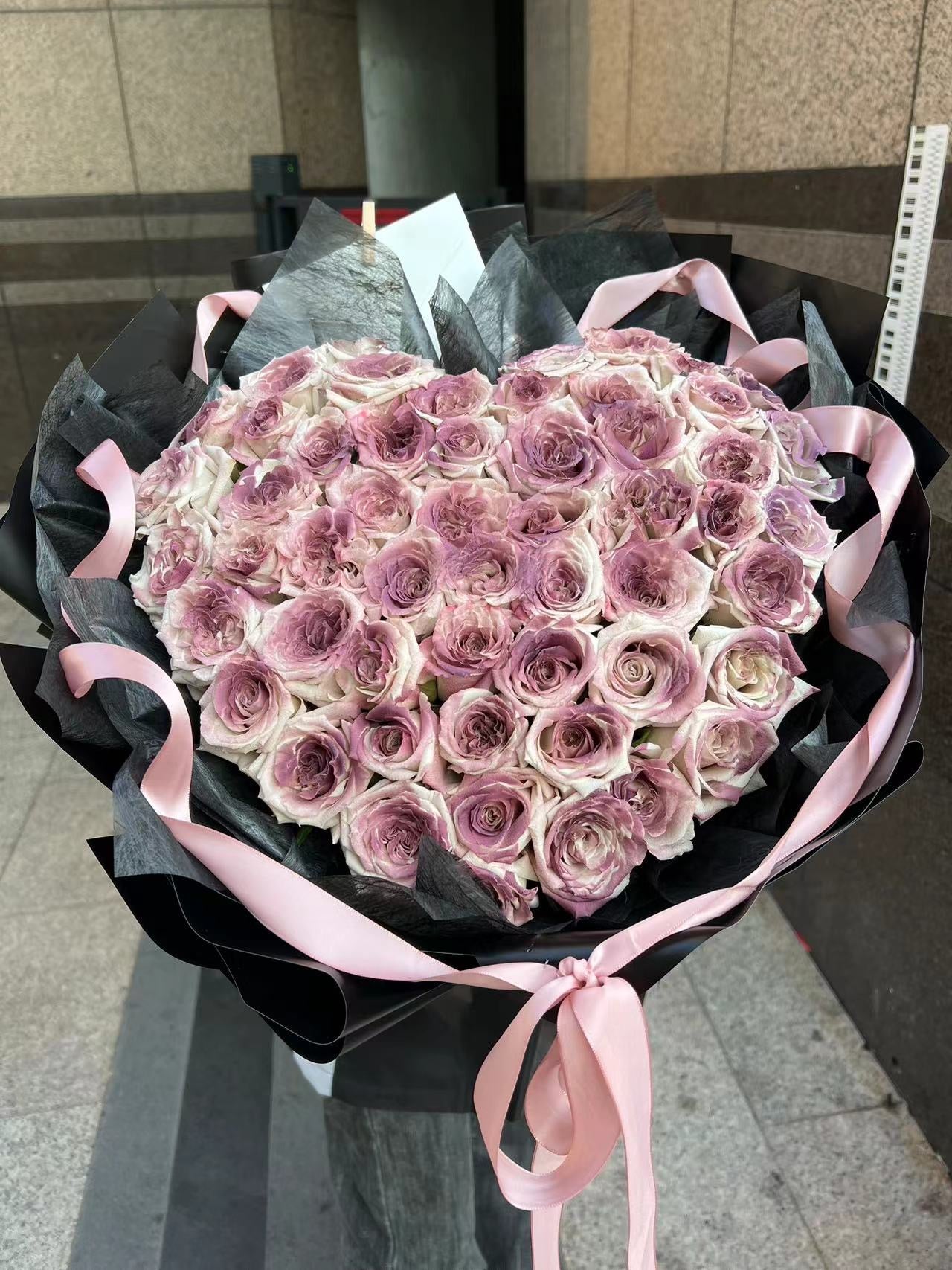 52 Plum Jam Heart Rose Bouquet 52朵烏梅子醬心形玫瑰鮮花