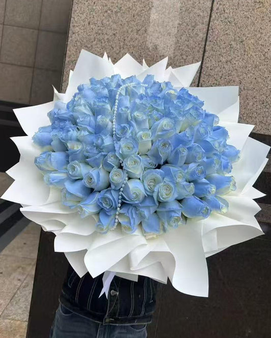 99 Stems Blue Rose Bouquet 99枝藍白玫瑰鮮花