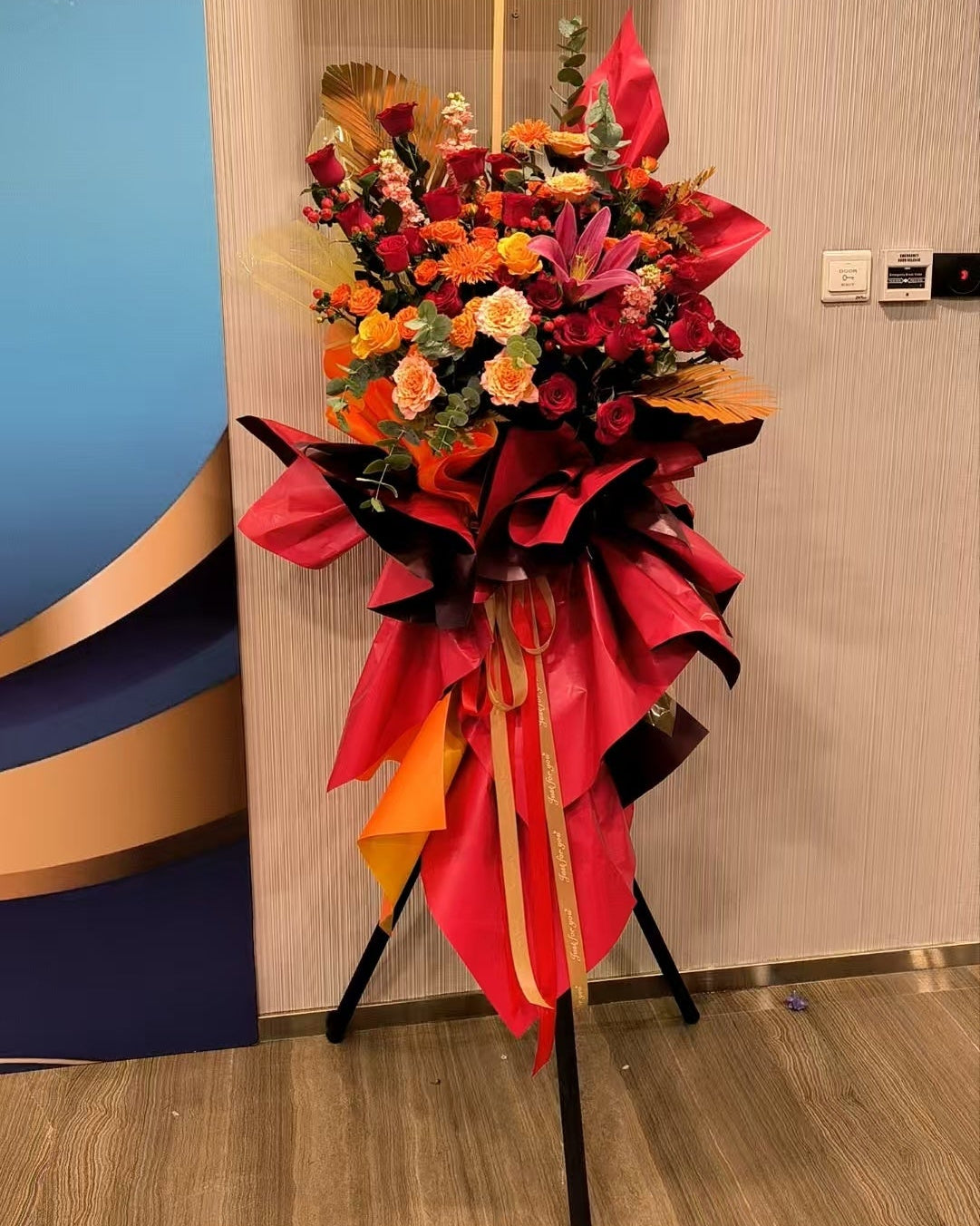 香港花店|開張花籃 喬遷花籃  開業花籃 紅色花籃 L6 Opening Basket