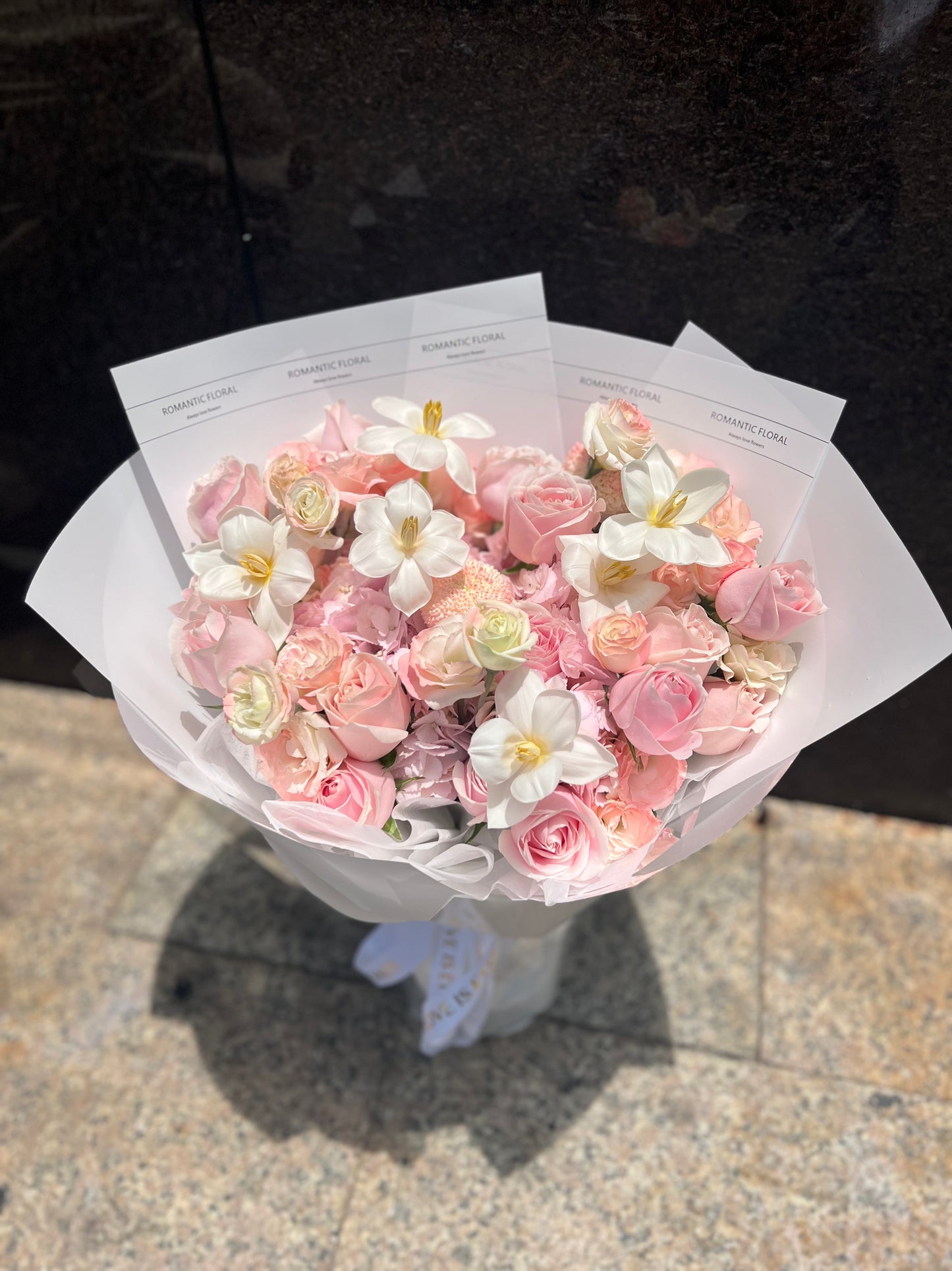 Hong Kong florists|Pink Bouquet 粉玫瑰粉粉繡球鮮花 即日送貨