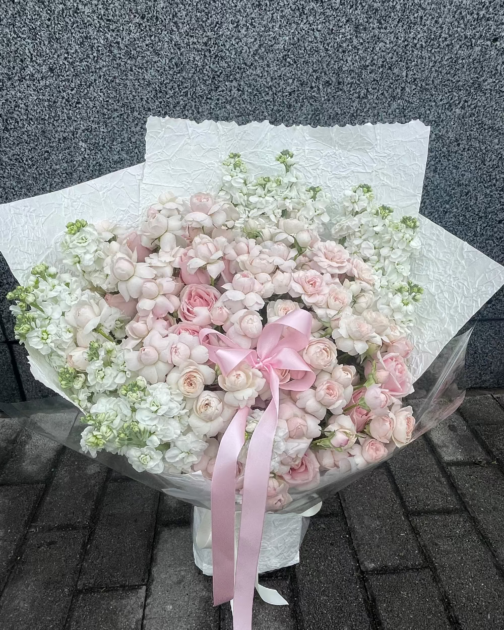 Large Bouquet of Pink Roses 粉玫瑰大花束 仙子之吻玫瑰花