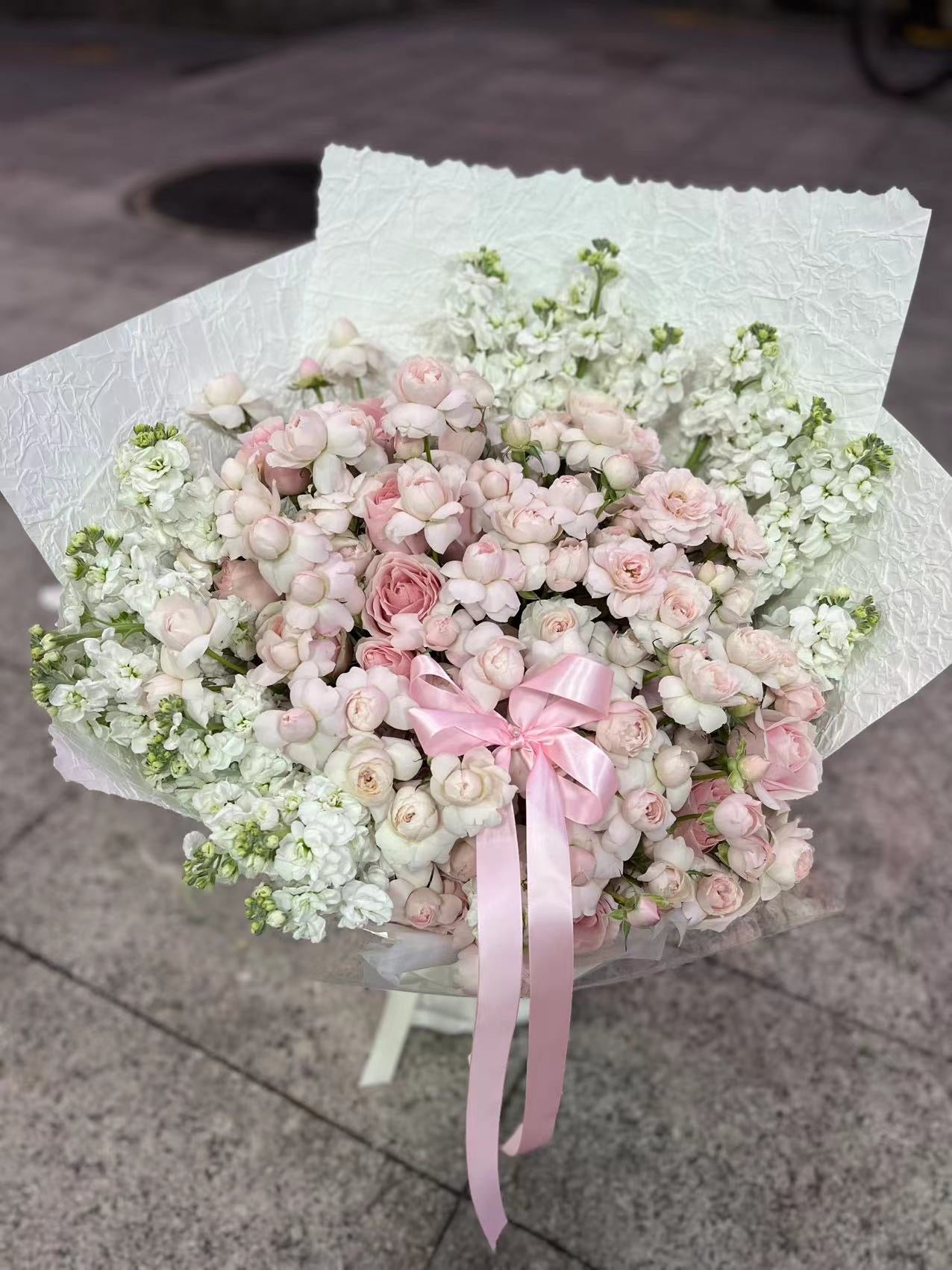 Large Bouquet of Pink Roses 粉玫瑰大花束 仙子之吻玫瑰花