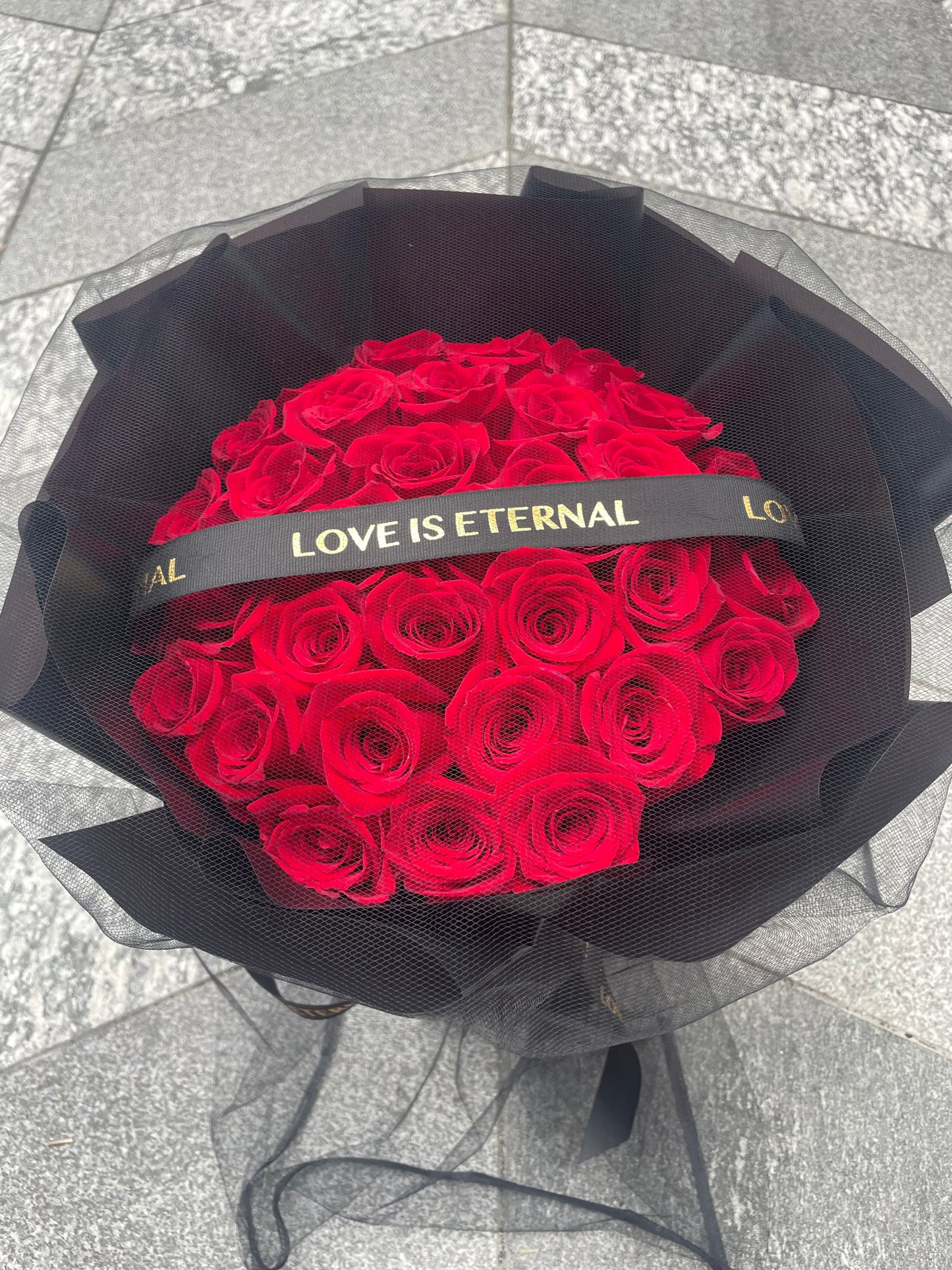 Bouquet of 33 red roses 33朵紅玫瑰鮮花