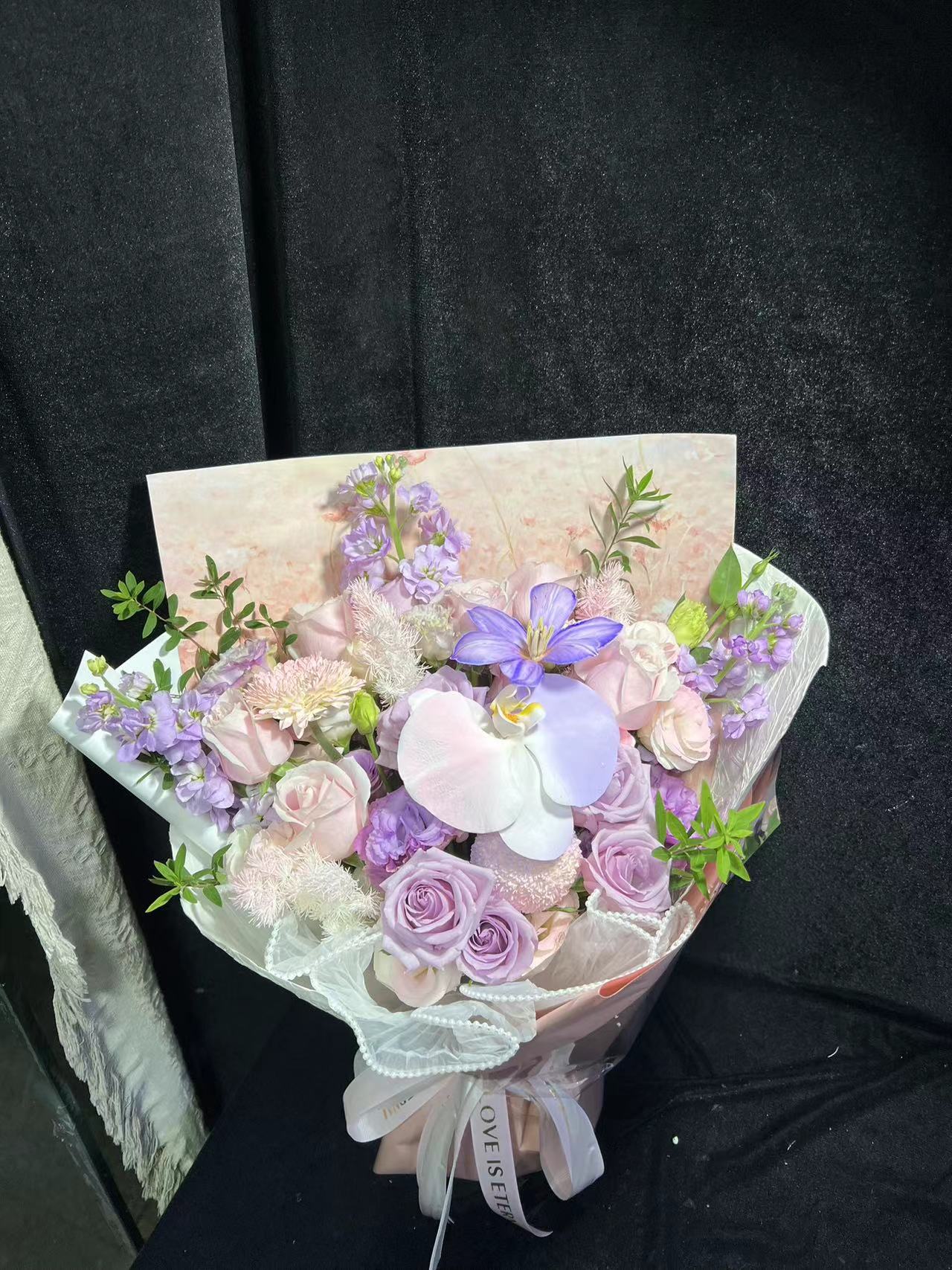 香港花店|Purple Rose Bouquet紫玫瑰蝴蝶蘭花束 即日送貨