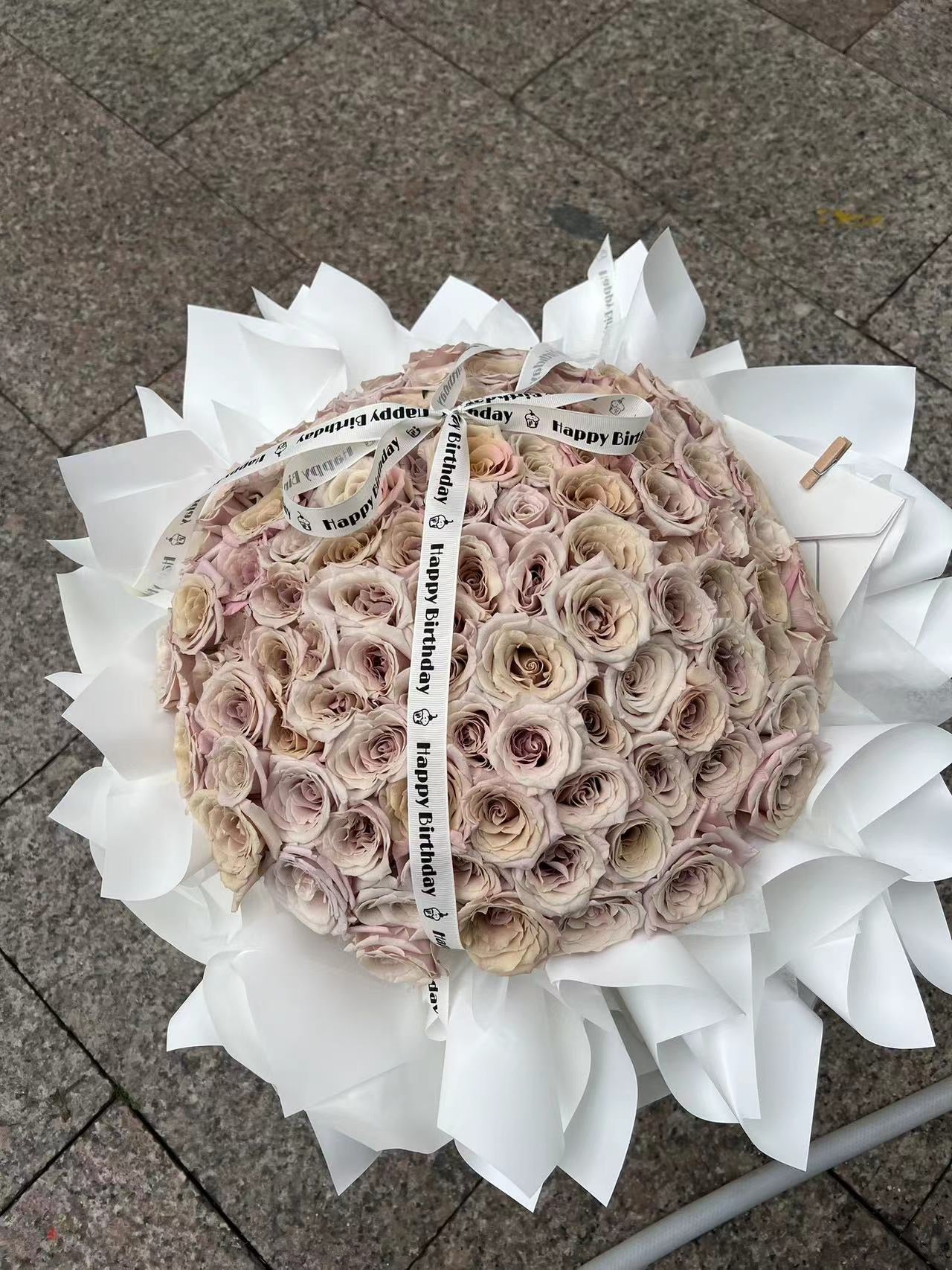 99 Stems Manta Rose Bouquet 99枝曼塔玫瑰花束
