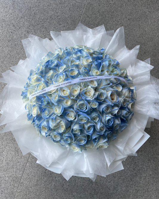 99 Stems Blue Rose Bouquet 99枝藍白玫瑰鮮花