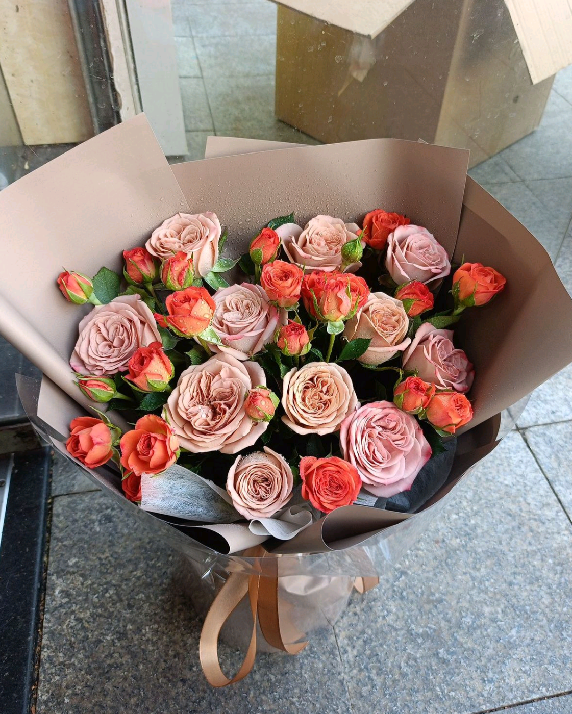 11 Stems Cappuccino Rose Bouquet 11朵卡布奇諾玫瑰花束