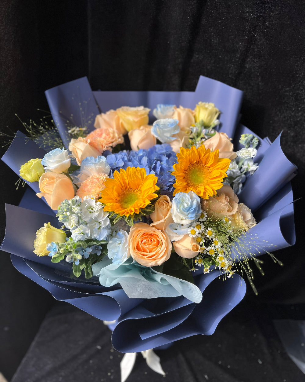 Sunflower bouquet Graduation bouquet 太陽花鮮花 藍色繡球花 畢業鮮花