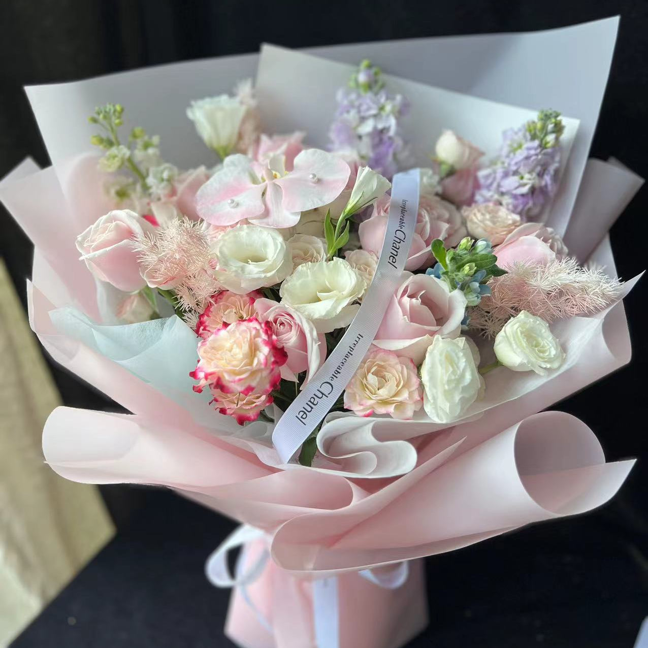 Hong Kong florists|Pink Bouquet 粉玫瑰蝴蝶蘭紫羅蘭鮮花 即日送貨