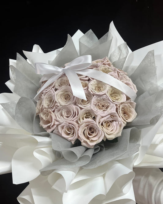33 Stems Manta Rose Bouquet 33朵曼塔玫瑰
