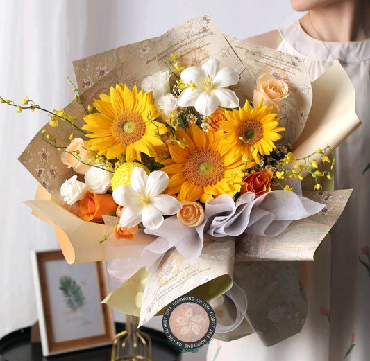 Sunflowers and Lisianthus Real Flower S230