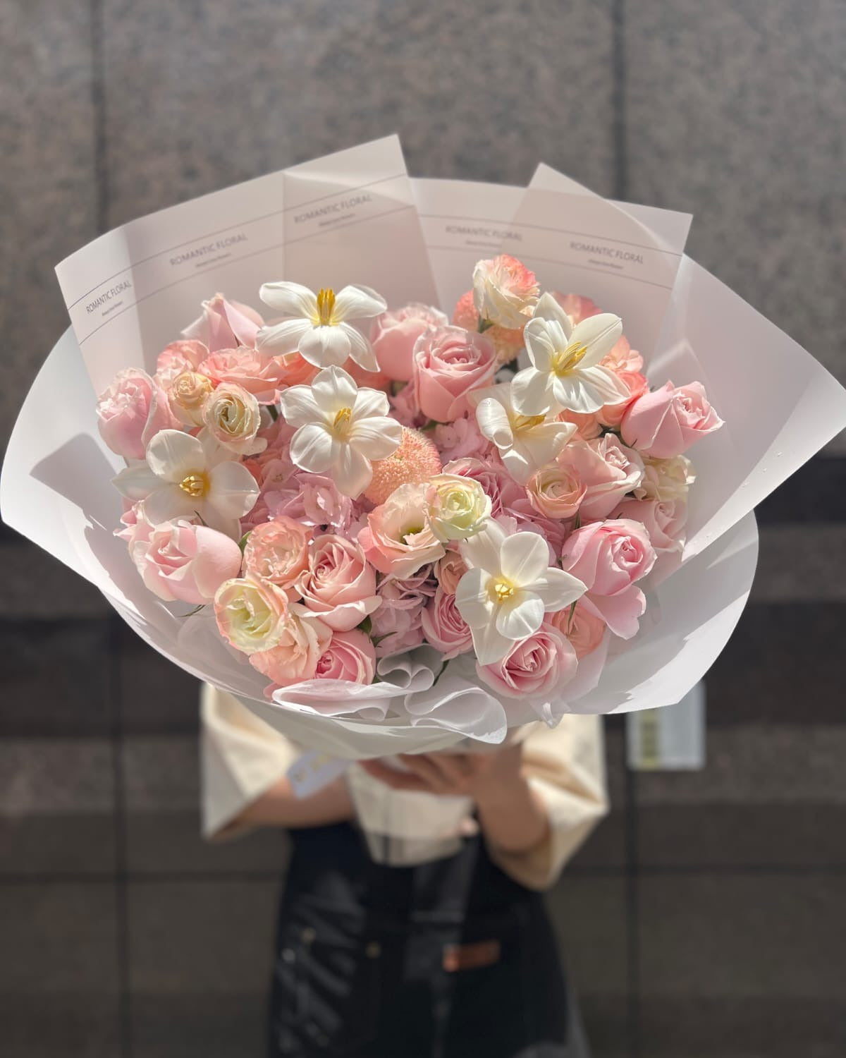 Pink Bouquet 粉玫瑰粉粉繡球鮮花