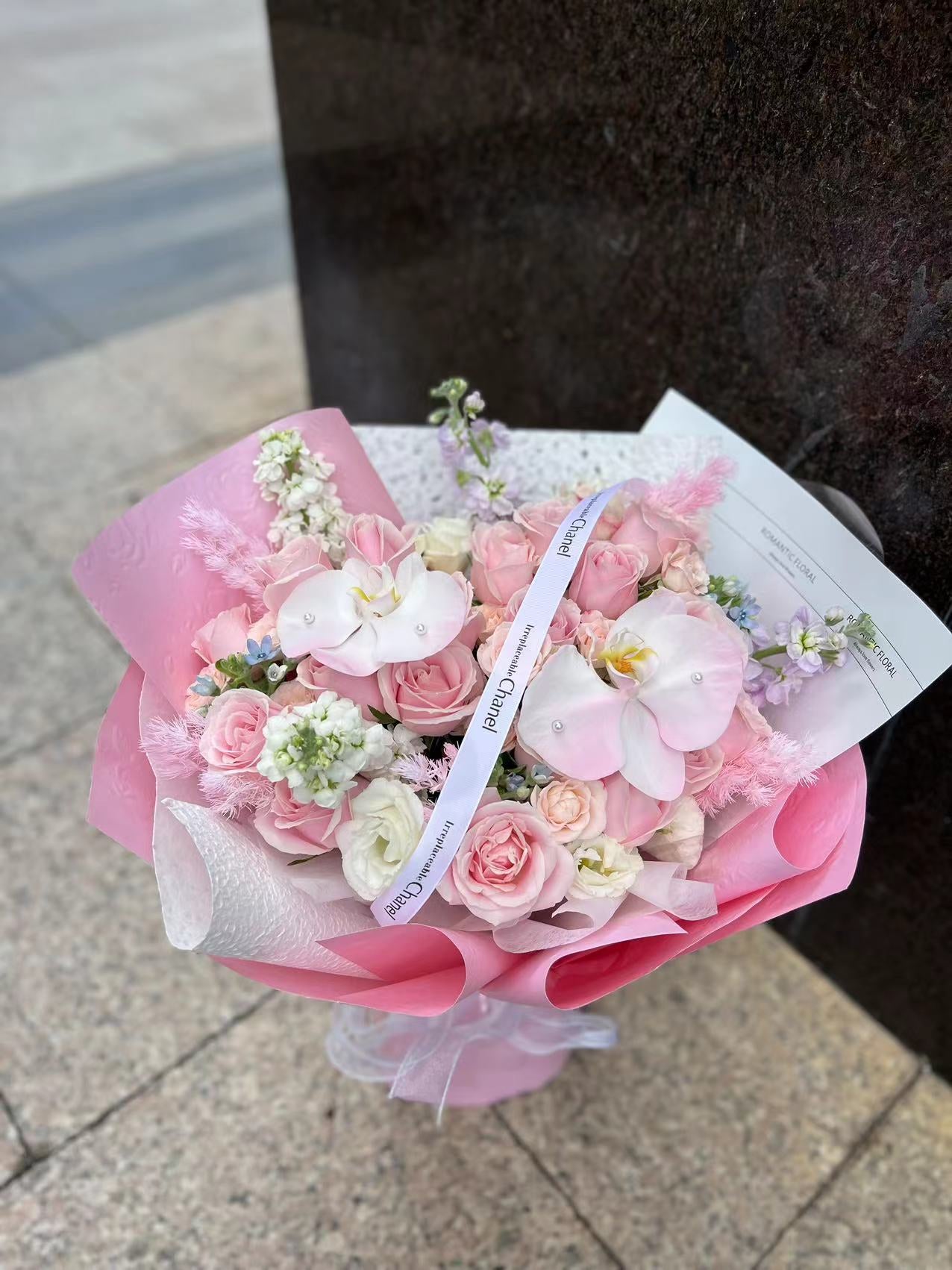 Hong Kong florists|Pink Bouquet 粉玫瑰蝴蝶蘭鮮花 X/L/XL即日送貨