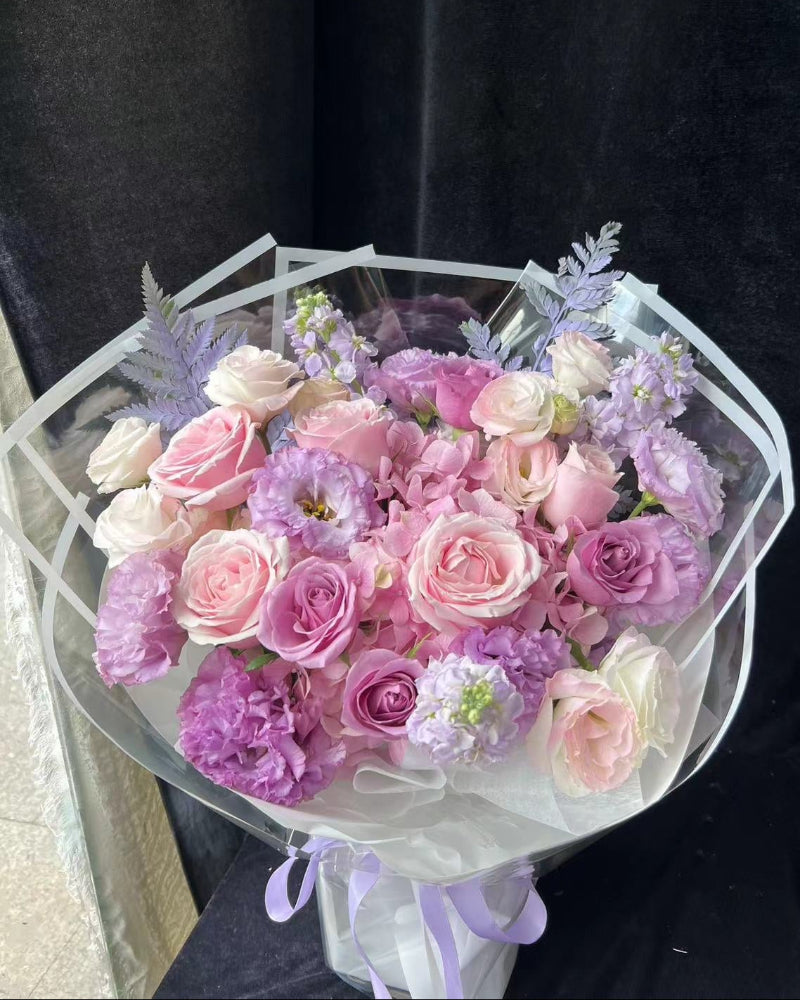 Purple bouquet 紫玫瑰繡球花束