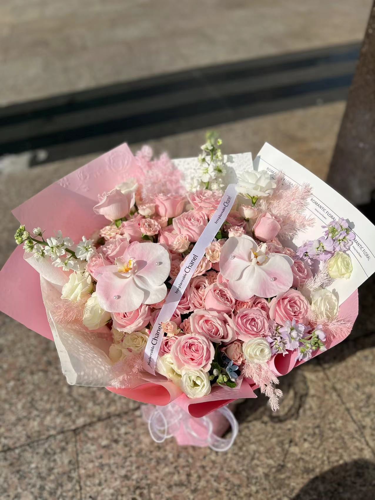 Hong Kong florists|Pink Bouquet 粉玫瑰蝴蝶蘭鮮花 X/L/XL即日送貨