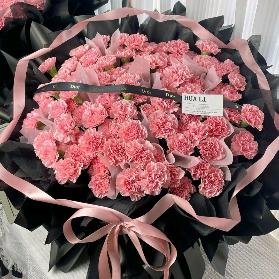 Carnation  99stiems super big bouquet