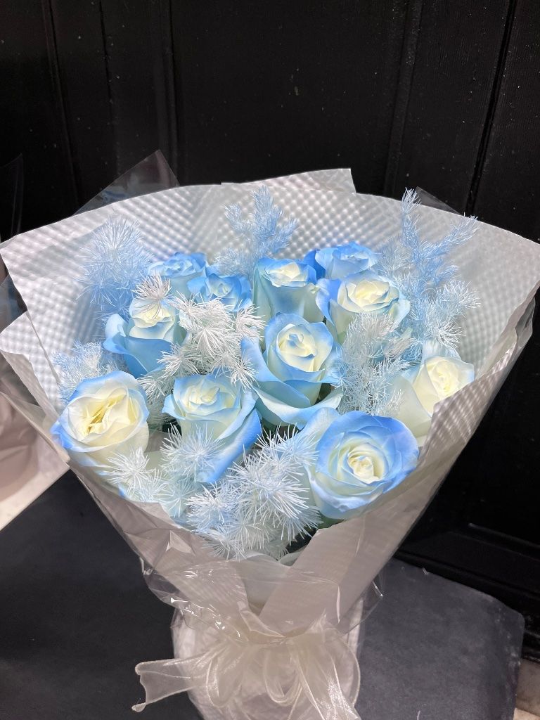 Blue rose bouquet 藍玫瑰11枝 S 香港鮮花即日送貨b53