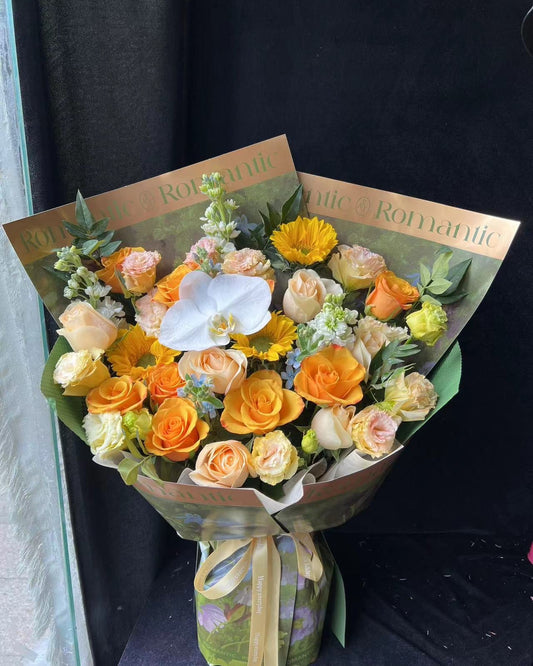 Orange Rose Bouquet 橙玫瑰花束 蝴蝶蘭 太陽花