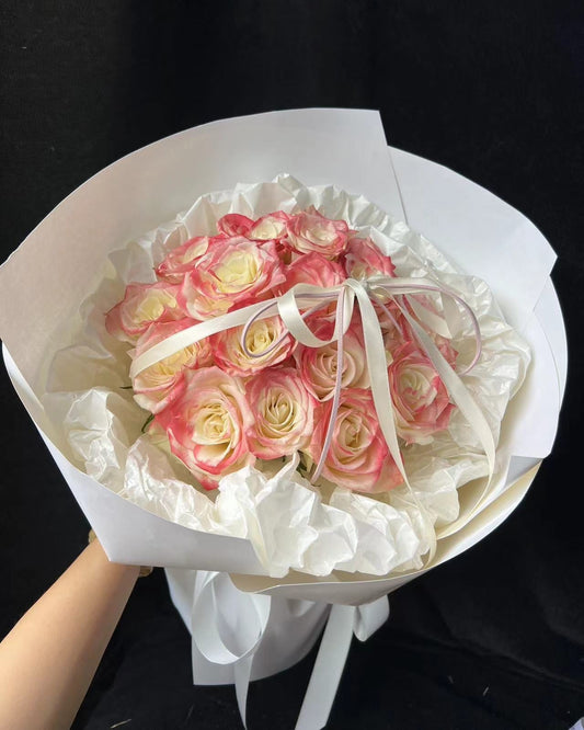 19 Black Tea Roses 19枝紅茶玫瑰