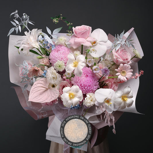 粉雪山鬱金香混搭花束香港鮮花即日系列