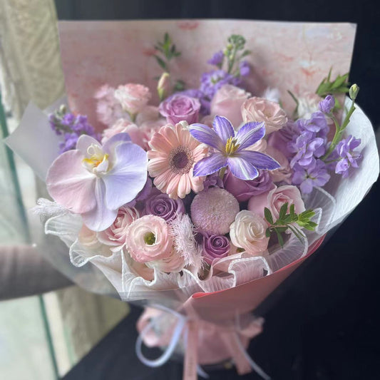 香港花店|Purple Rose Bouquet紫玫瑰蝴蝶蘭花束 即日送貨