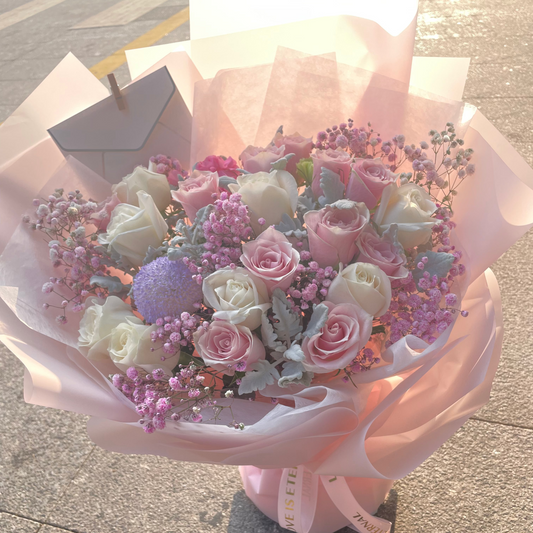 Hong Kong florists|Pink Bouquet 粉玫瑰白玫瑰滿天星鮮花 即日送貨