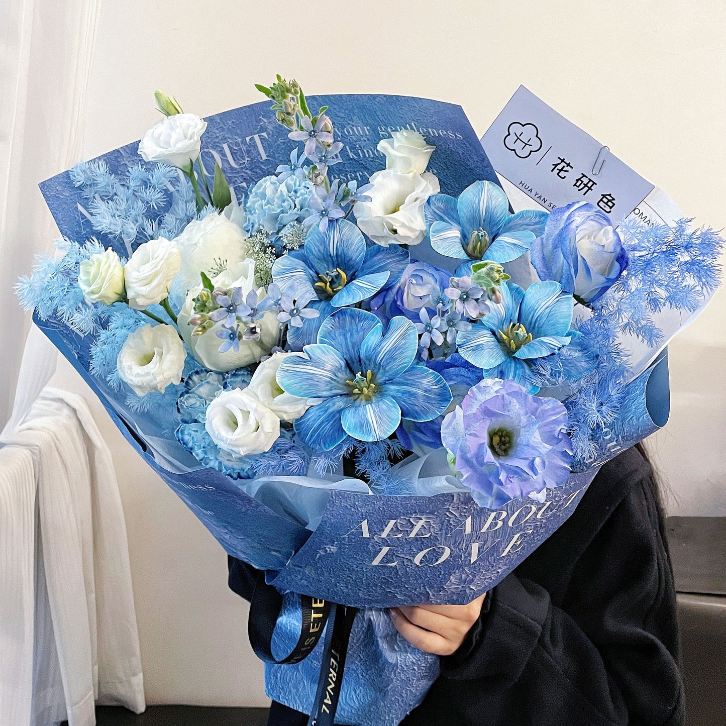 Blue Roses and Tulips Real Flower S85