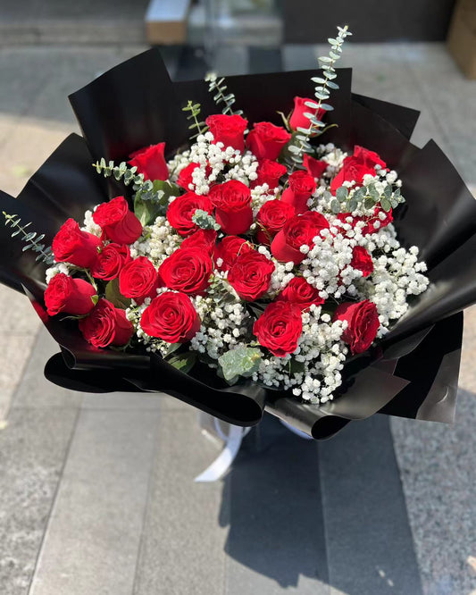Red Bouquet red roses 紅玫瑰滿天星花束  即日鮮花