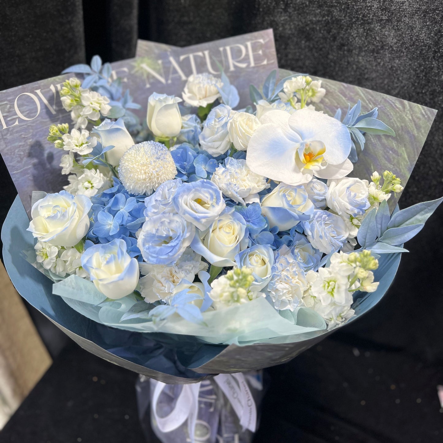 Blue bouquet藍玫瑰蝴蝶蘭花束 L 香港鮮花即日送貨b32