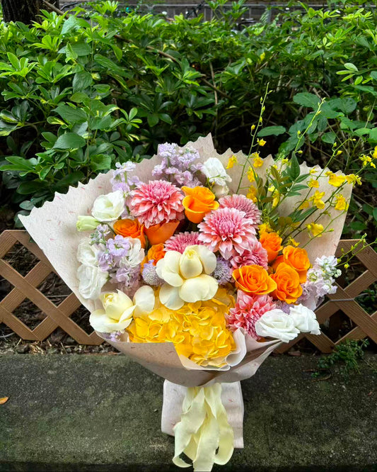 Orange bouquet 橙色大花束 黃繡球花 生日鮮花
