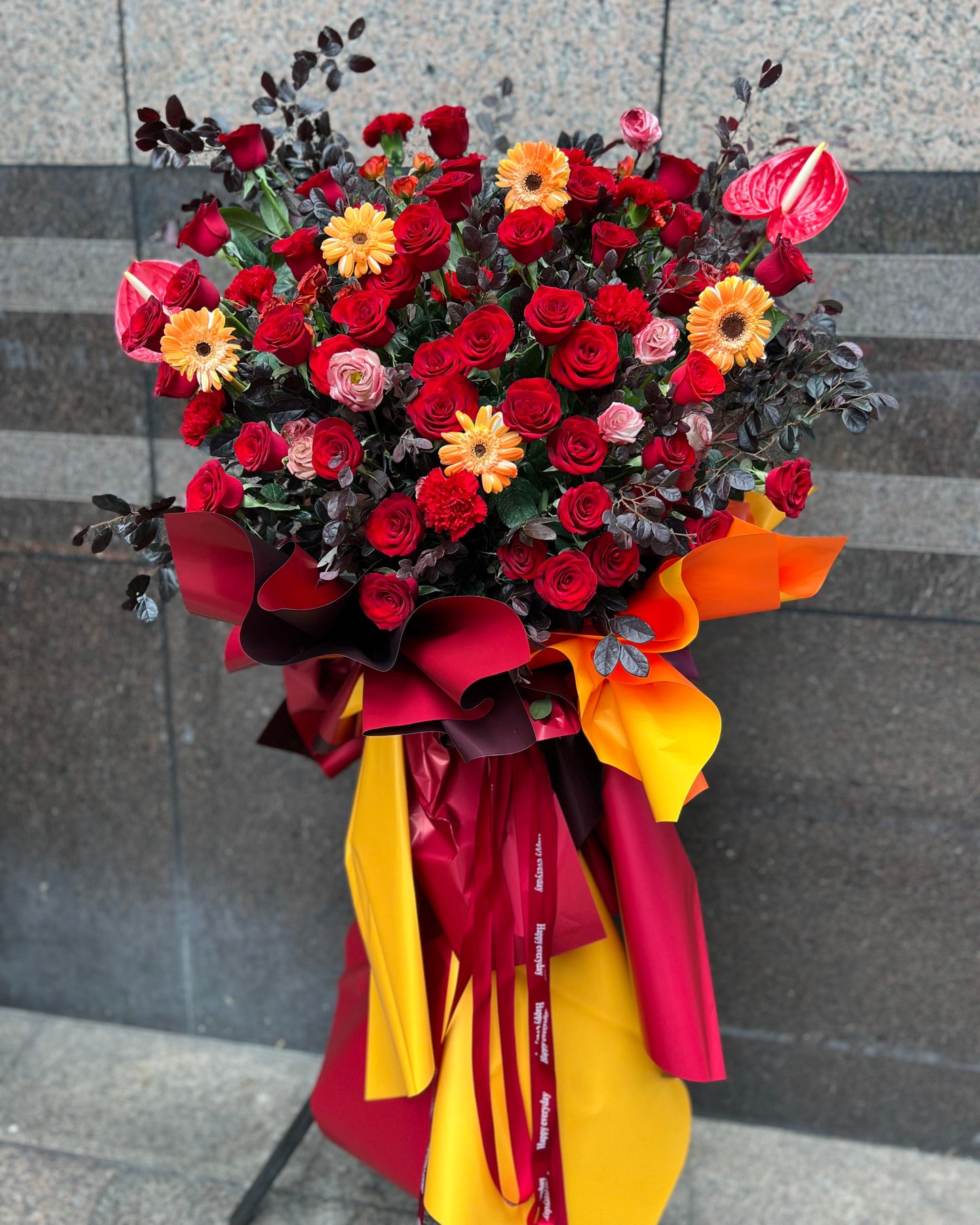 香港花店|開張花籃 喬遷花籃  開業花籃 紅色花籃L5 Opening Basket